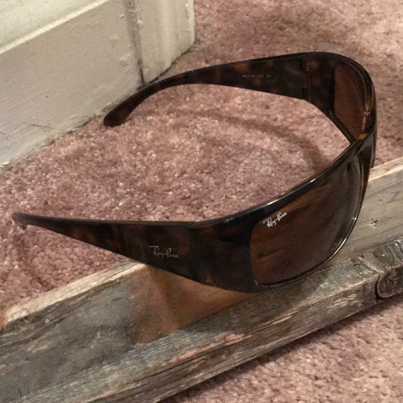 Ray ban sunglasses